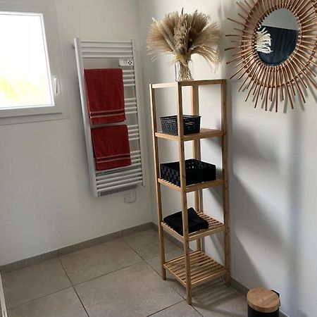 Chambre Avec Salle De Bain Privee Dans Villa Avec Garage Маноск Екстер'єр фото